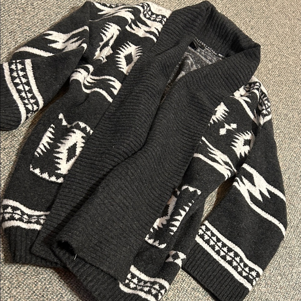Black and White Patterned Sweater